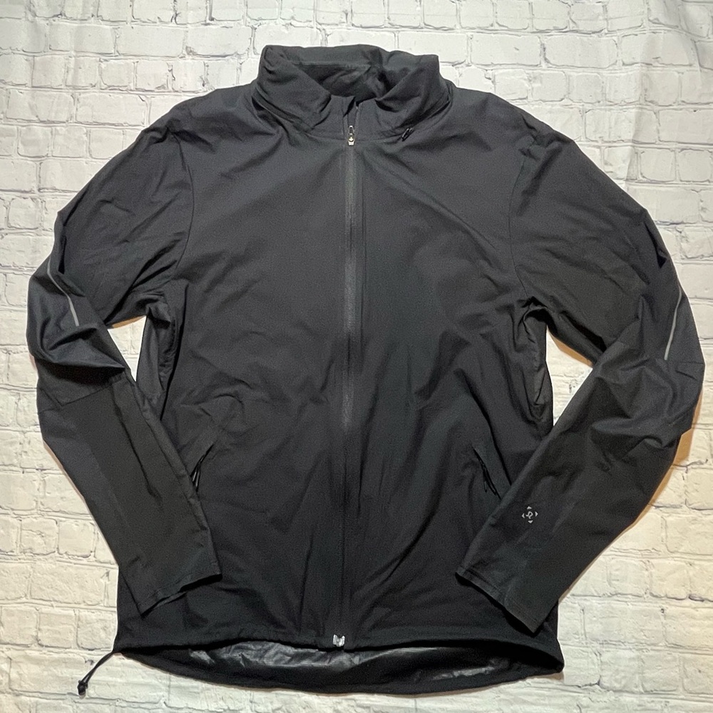 Lululemon Men’s Active Jacket size M